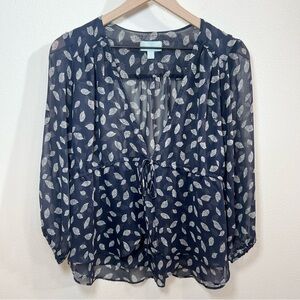 Veronica M Leaf Printed Navy and White 3/4 Sleeve Tie Front Blouse Size Medium
